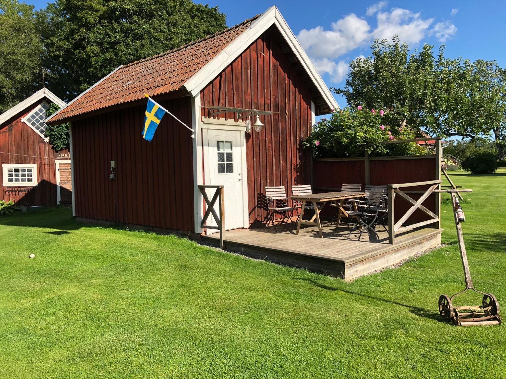Äventyrsgårdens Vandrarhem, Kinnekulle Källby Eksteriør bilde