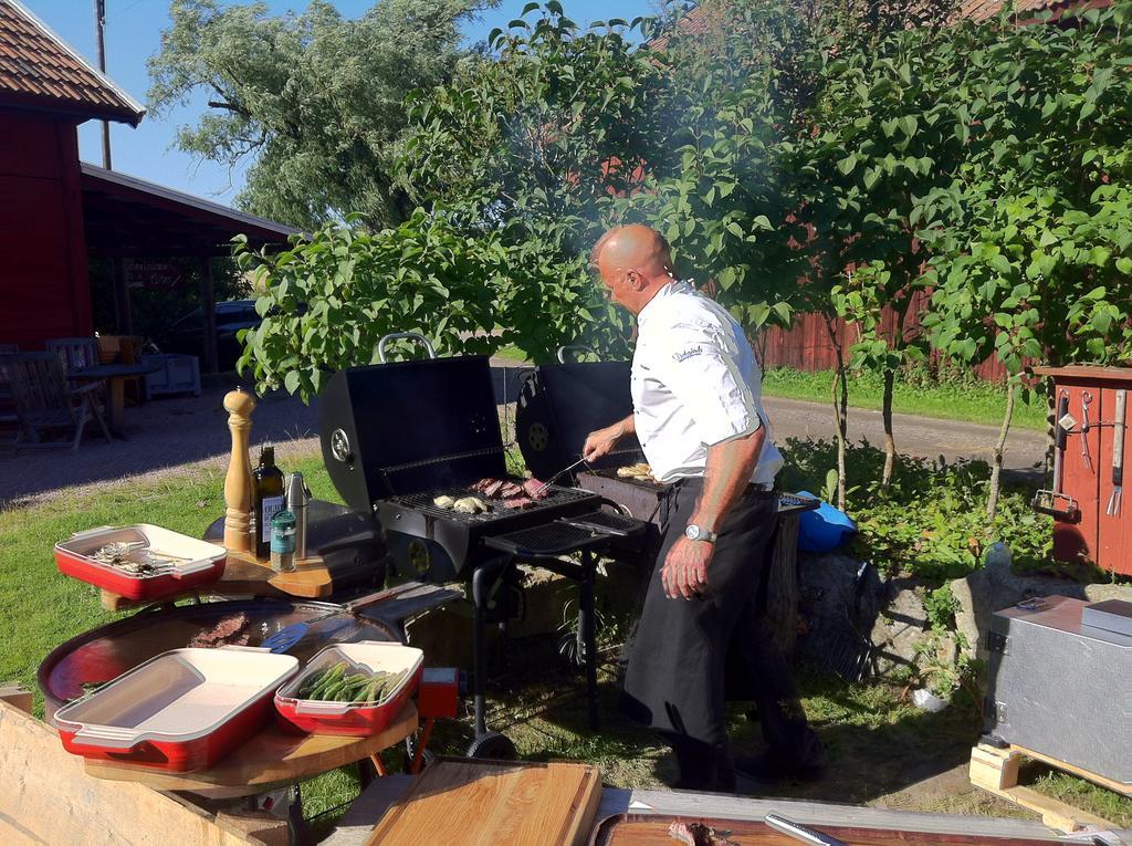Äventyrsgårdens Vandrarhem, Kinnekulle Källby Eksteriør bilde